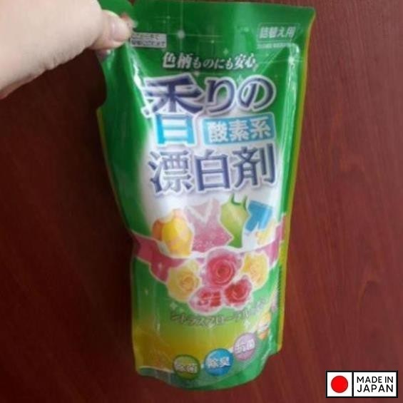 Nước tẩy quần áo màu Daiichi 720ml Nhật Bản