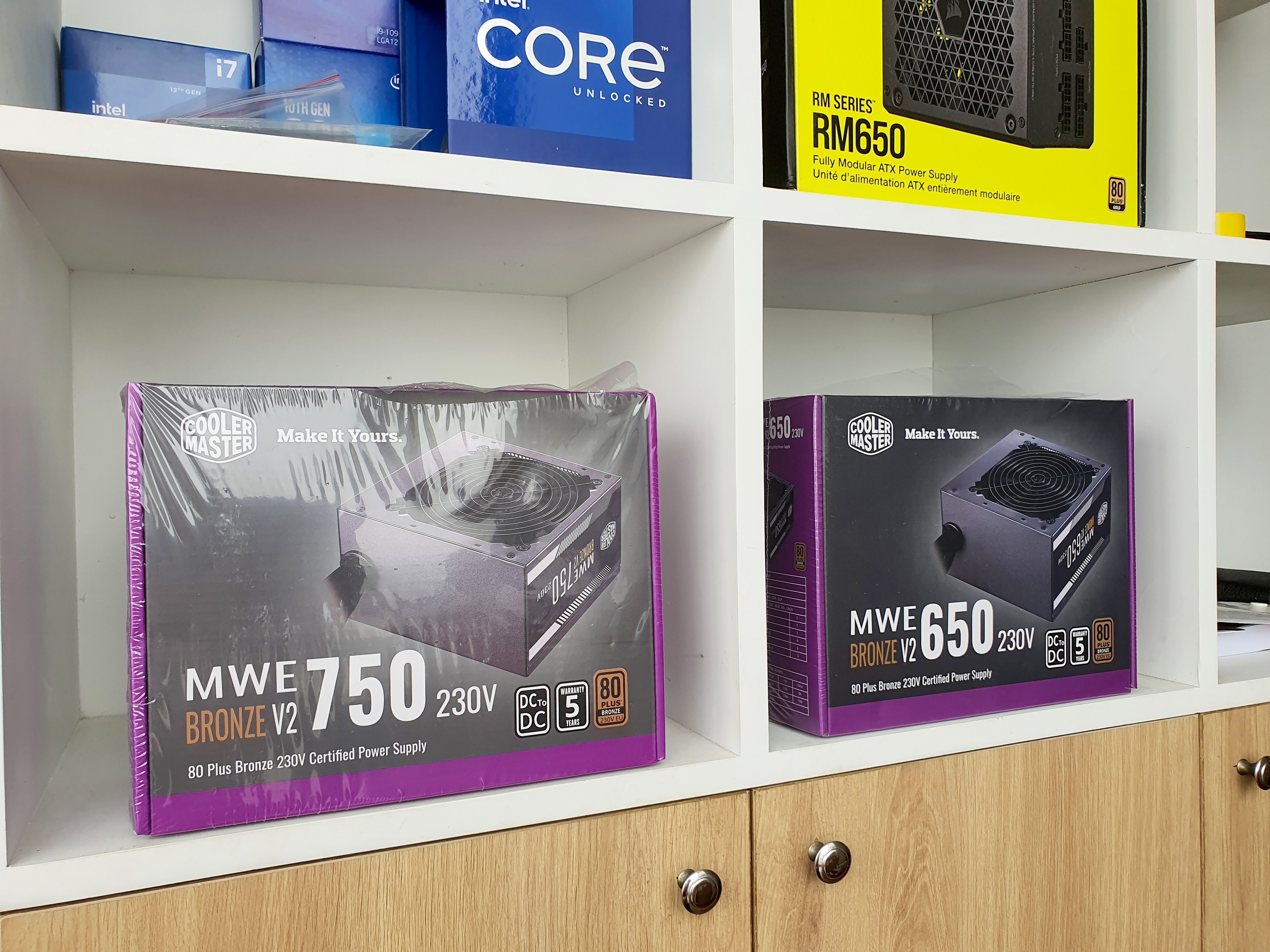 Nguồn Máy Tính Cooler Master MWE 750 BRONZE - V2 - 230V , New , FullVAT, BH 60T- Hàng chính hãng