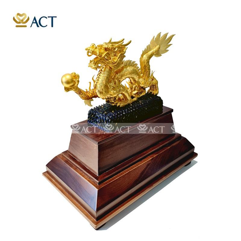 RỒNG PHONG THỦY DÂNG NGỌC DÁT VÀNG
