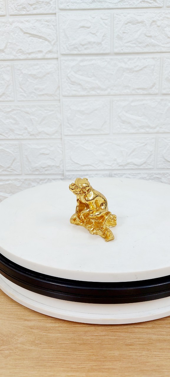 Tượng khỉ bằng đồng mạ vàng 24K