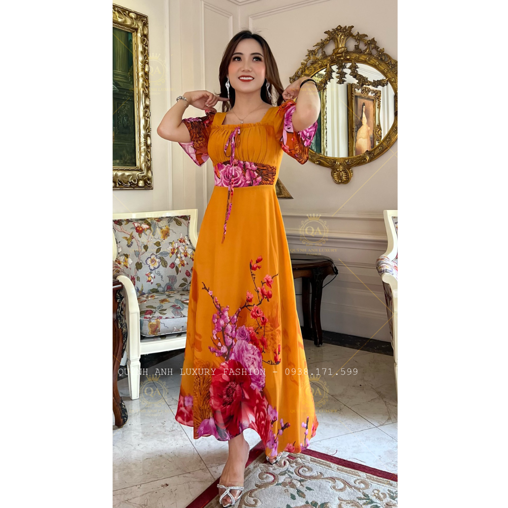 Đầm Xoè Hoa 3D Vàng Cổ Vuông Dập Ly Tay Loe Voan Cao Cấp Sandra Dress