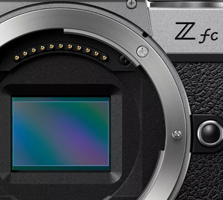 Combo Máy Ảnh Nikon Z FC + Kit 16-50mm F3.5-6.3 VR Natural Gray - Hàng Chính Hãng