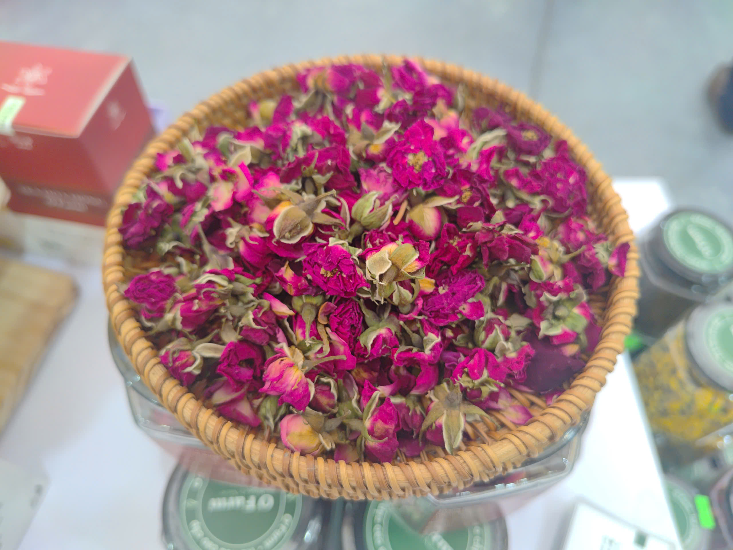 Trà Hoa Hồng O'Farm Sấy Khô Nguyên Bông – Trà Hoa Hồng OCOP 3 sao, Thiên Nhiên Thanh Nhiệt, Đẹp Da, Thơm Dịu