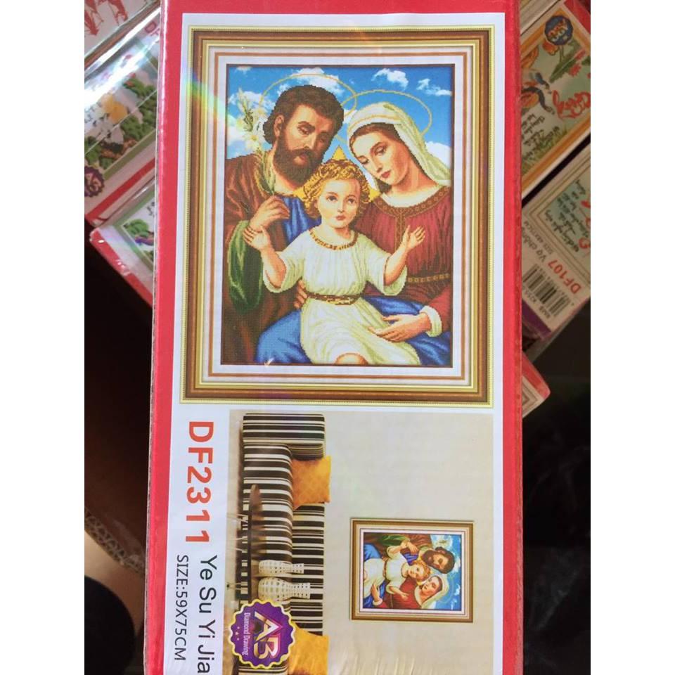 Tranh Đính Đá GIA ĐÌNH THÁNH GIA . Kích Thước: 75cm x 60cm