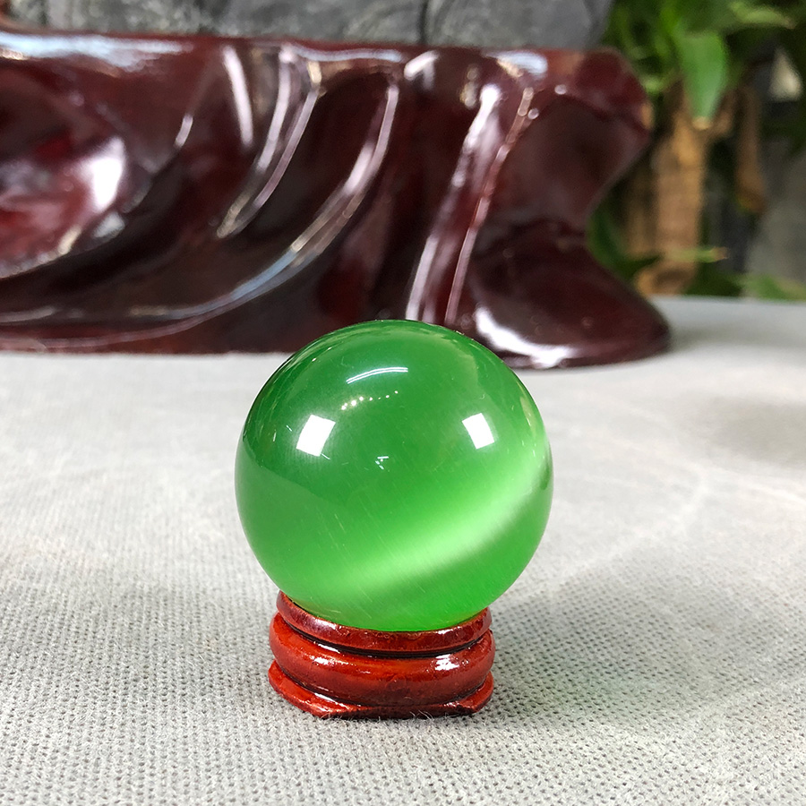 Quả cầu phong thủy mắt mèo xanh lục Roxi