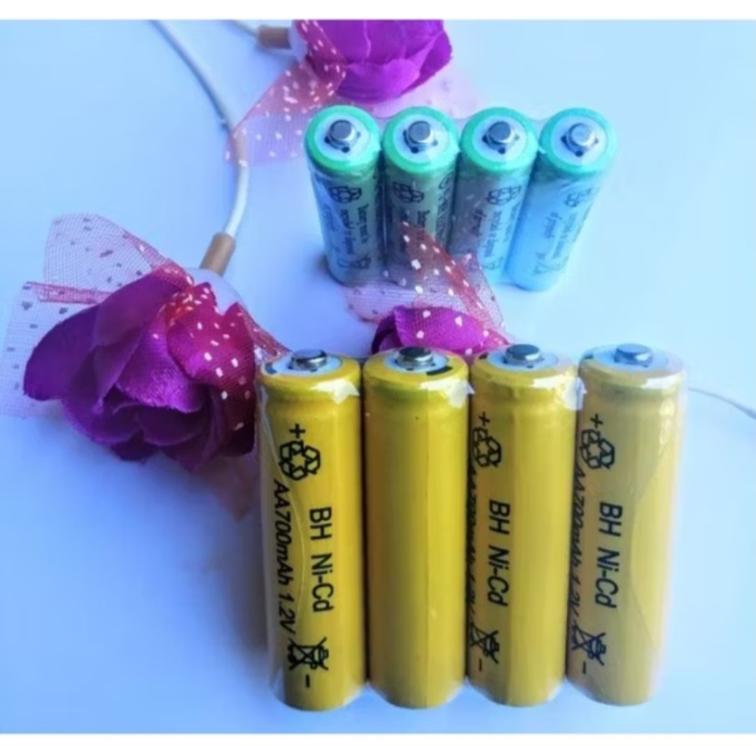 BỘ 8 VIÊN PIN SẠC LẠI AA-AAA THUẬN TIỆN CHO MỌI GIA ĐÌNH