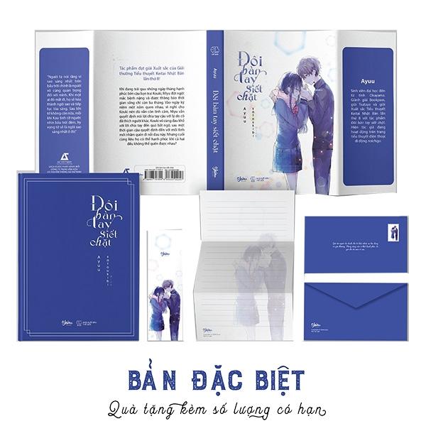 Đôi Bàn Tay Siết Chặt - Tặng Kèm Bookmark + Phong Bì Kèm Giấy Viết Thư