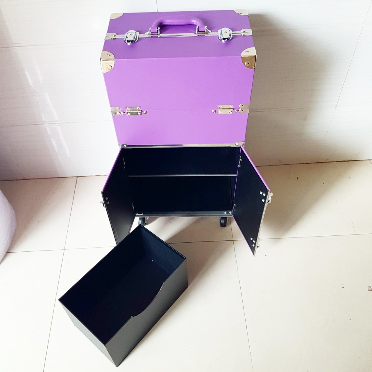 Hàng cao cấp loại 1 - Cốp vali kéo viền cạnh inox, nhiều ngăn đựng mỹ phẩm, dụng cụ phun xăm, nối mi, nail, máy hơ gel trang điểm chuyên nghiệp size 36x22x64
