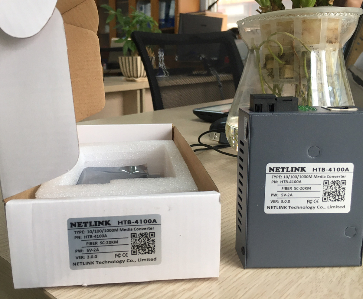 Thiết bị chuyển đổi quang điện Gigabit 10/100/1000M (1 sợi quang) Netlink HTB-4100A - Hàng nhập khẩu