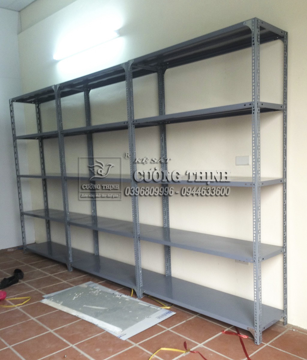 Mâm sắt V lỗ Rộng 30cm x Dài 100cm