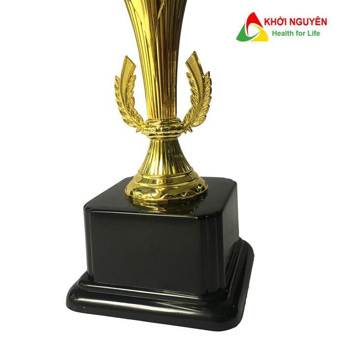 Cúp thể thao cao cấp DL-2830 + Free in tem Logo giải đấu