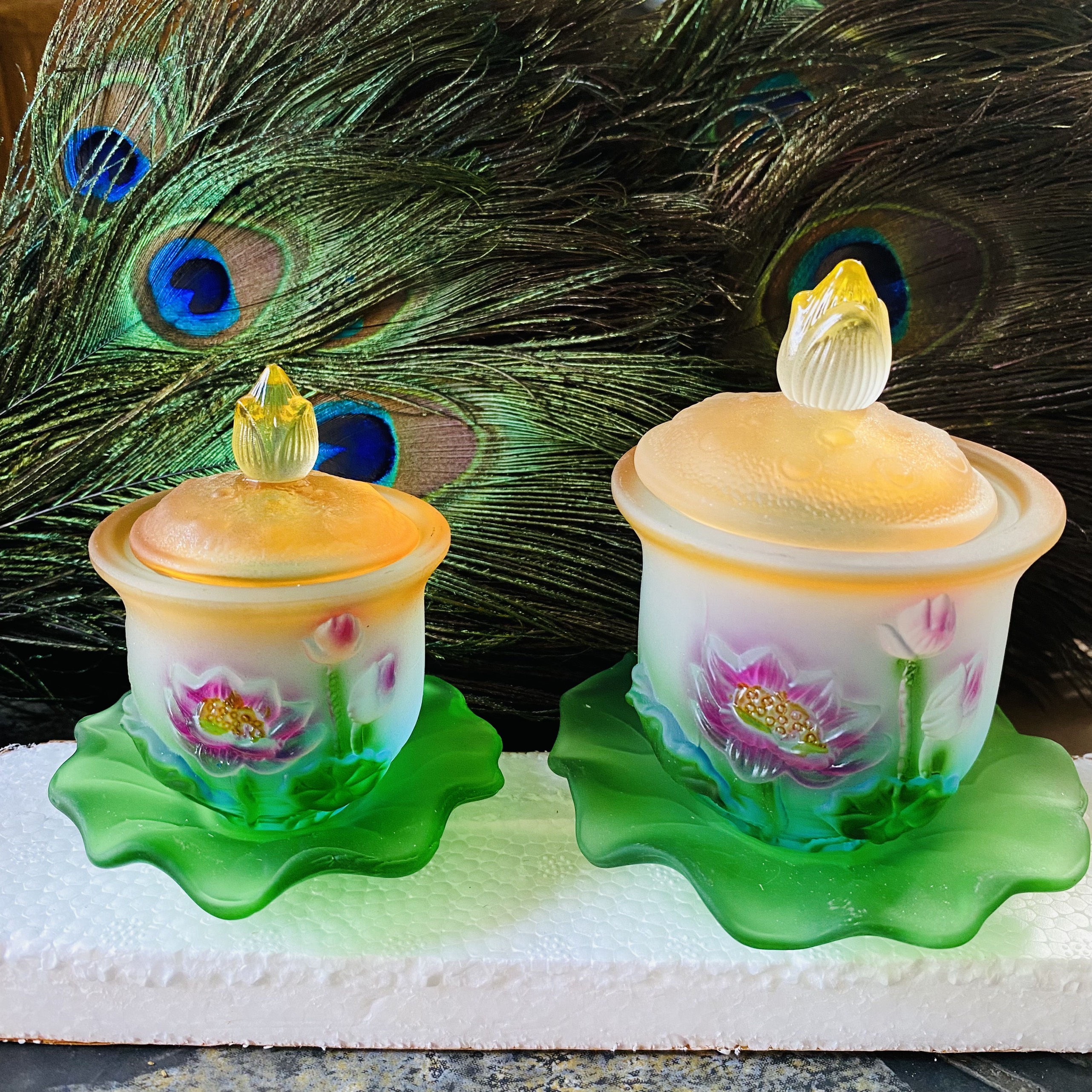 Chum ly nước "chạm NỔI" Lưu Ly HOA SEN cao cấp 8cm-10cm
