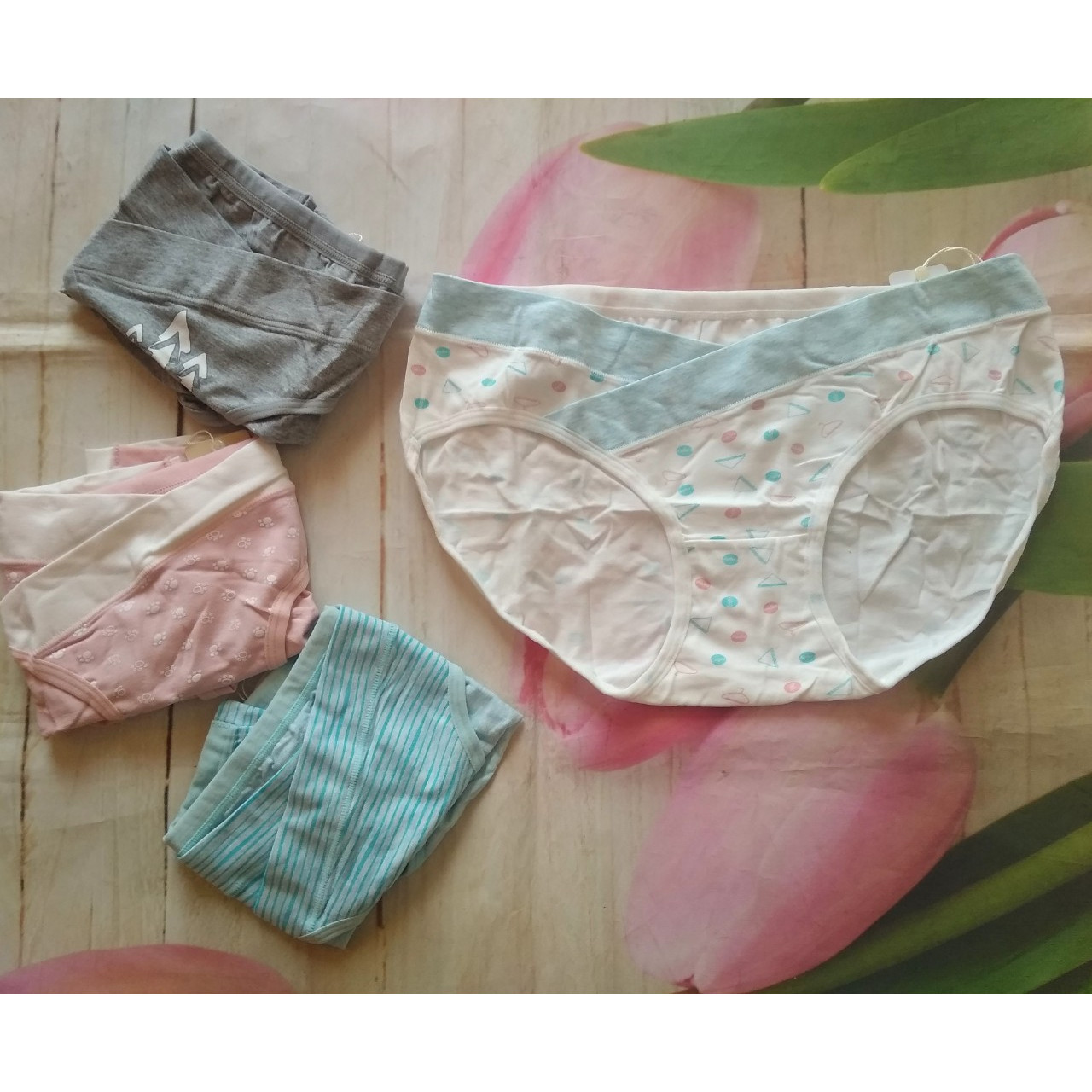 Combo 4 quần lót bầu cạp chéo cotton xịn giao ngẫu nhiên-đặc biệt phần đáy màu trắng