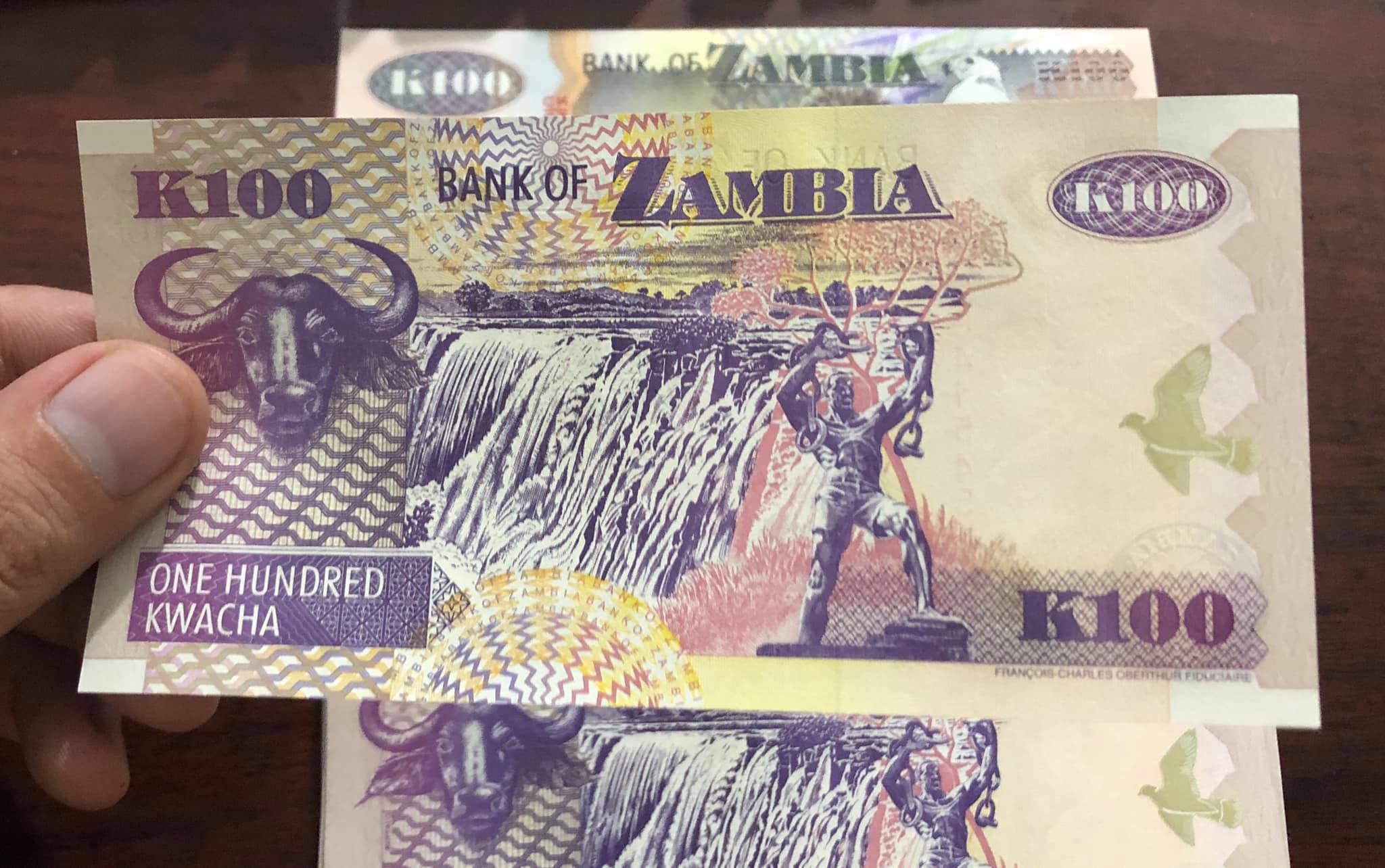 Tiền cổ Zambia 100 Kwacha, quốc gia nghèo châu Phi