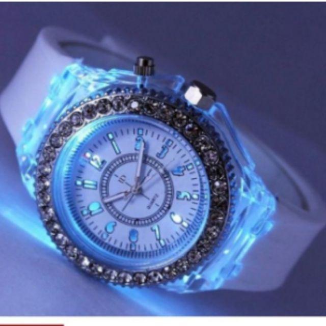 Đồng hồ nữ phát sáng dây silicon size nhỏ 36mm ID S0411 (Trắng)