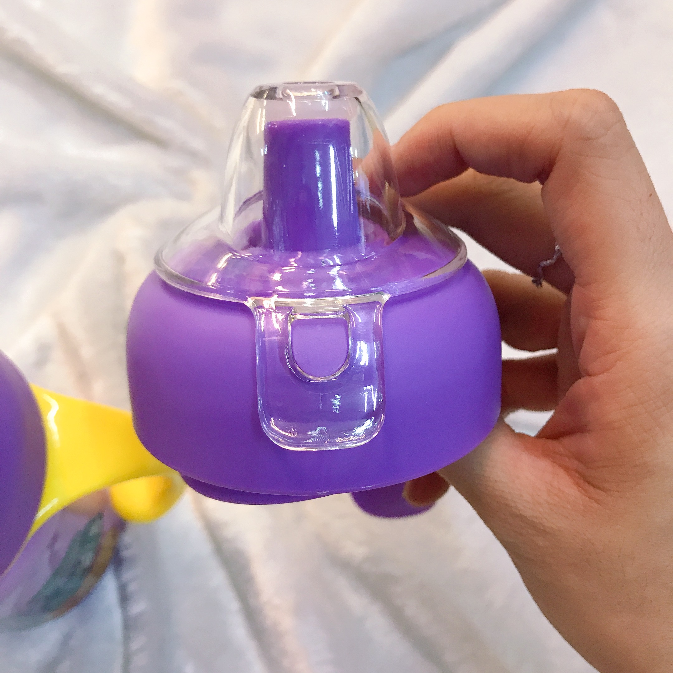 Bình nước giữ nhiệt 2 quai cầm kèm 2 nắp thay hình xe lửa Thomas and Friends màu tím cho trẻ em, bé trai  - TM4506-T