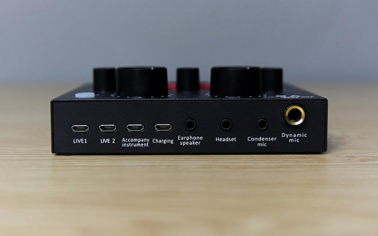 Sound card thu âm V8 có AutoTone Chất Lượng Cao