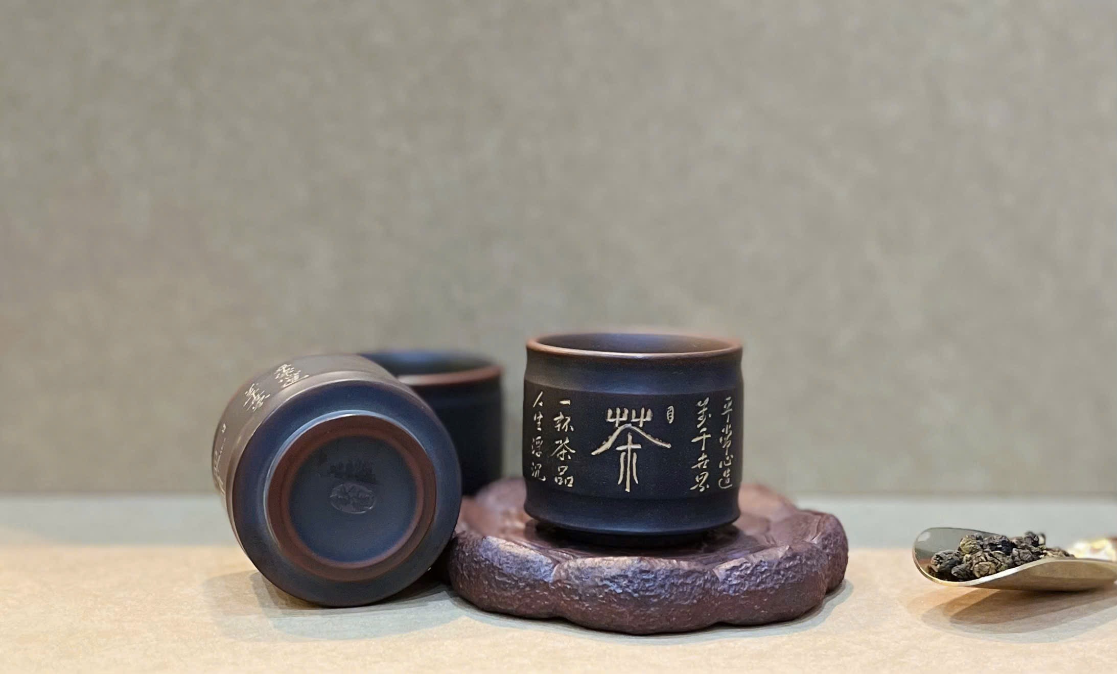 CHÉN GỐM NÊ HƯNG KHÂM CHÂU HOẢ BIẾN CAO CẤP – 60ML – CHÉN THỦ CÔNG, UỐNG TRÀ NGON – VIỆT LONG TRÀ