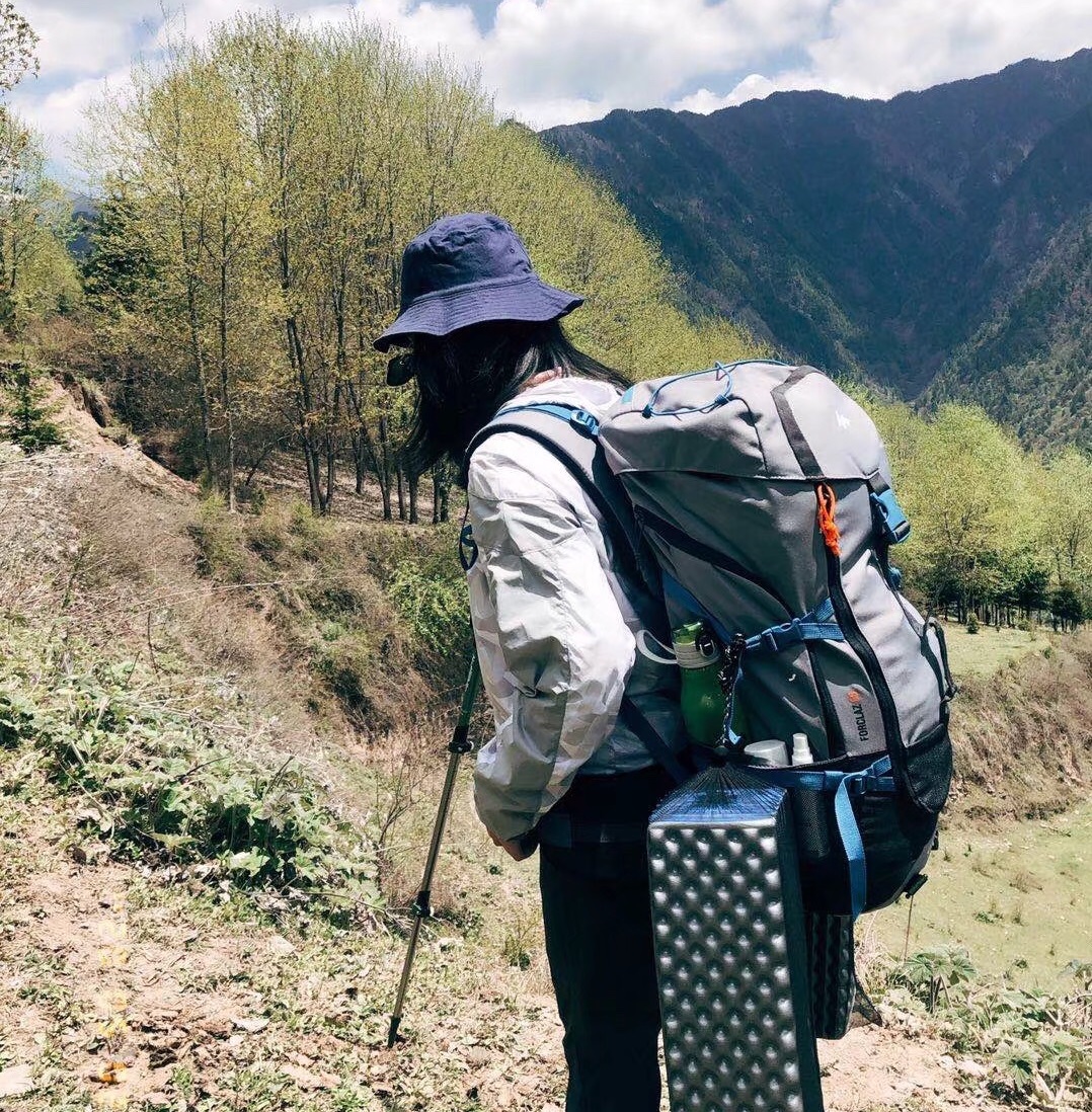 Gậy leo núi Naturehike trekking NH18D020-Z đa năng chất liệu carbon siêu bền nhẹ xếp gọn chắc chắn A419
