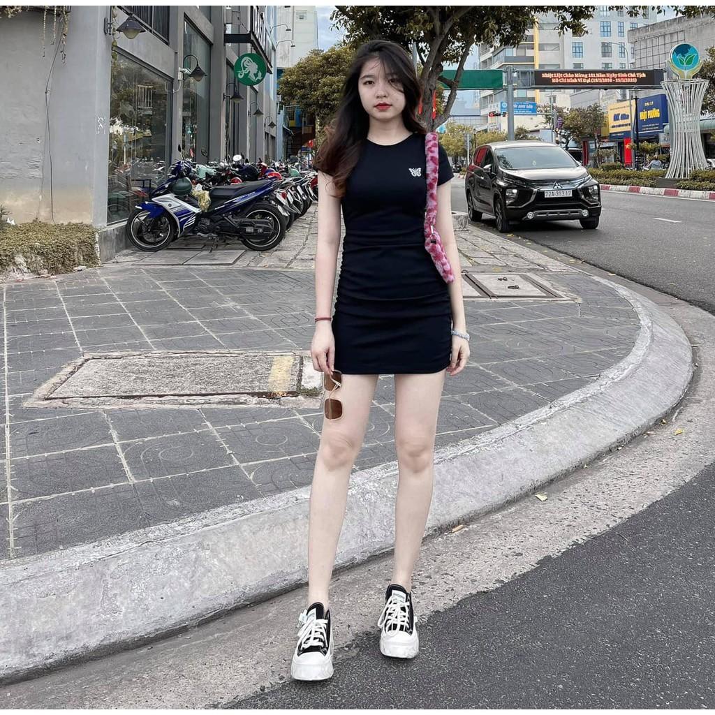 Váy body hoạ tiết hình bướm