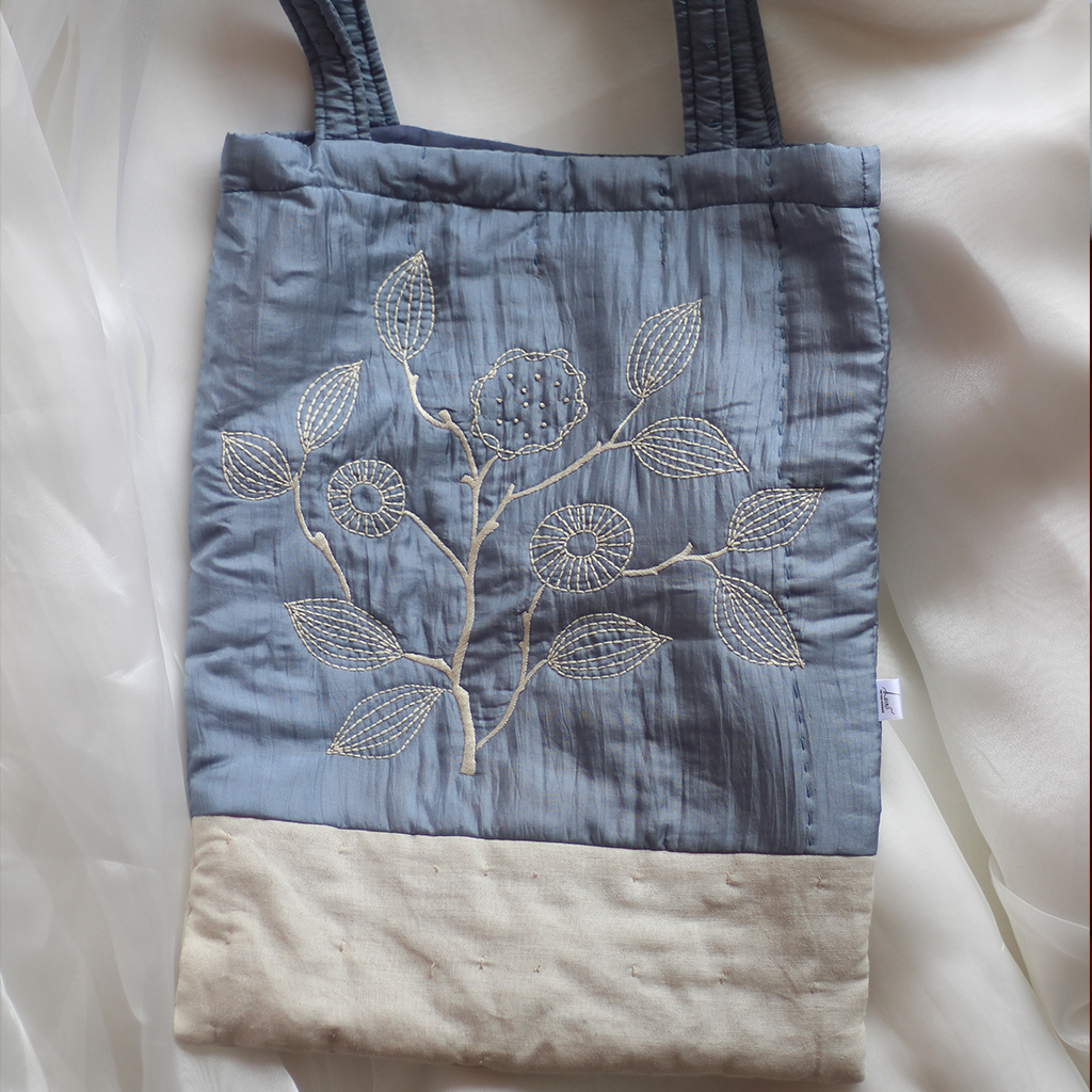 Túi Tote Lụa Tơ Tằm Thêu Tay