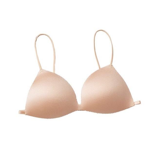 Hình ảnh Áo Bra đúc su cài sau dây mảnh sexy - BRA818