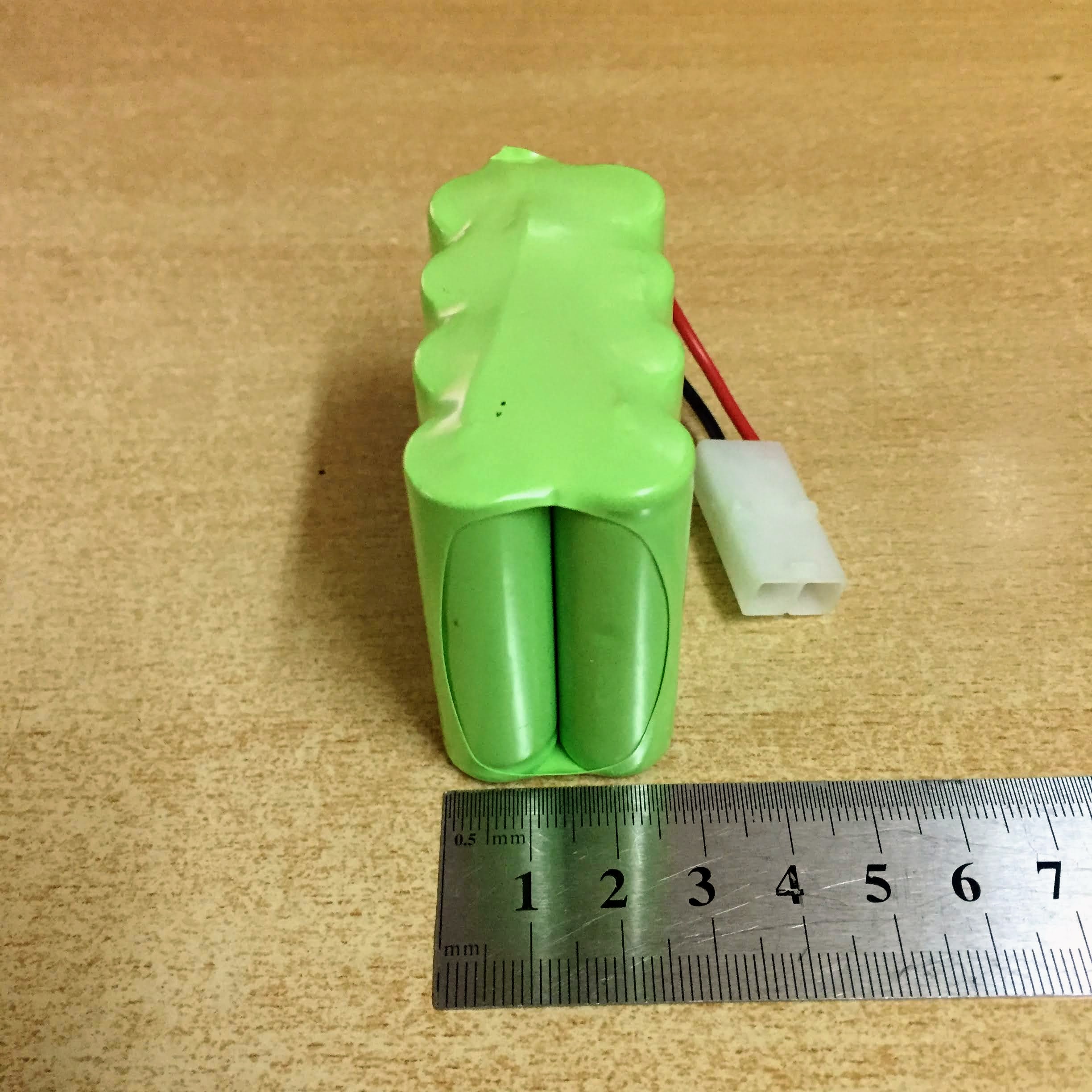 Pin sạc 9.6V dung lượng cao 1800mAh xếp 2 tầng chân cắm Jack Ket 2P