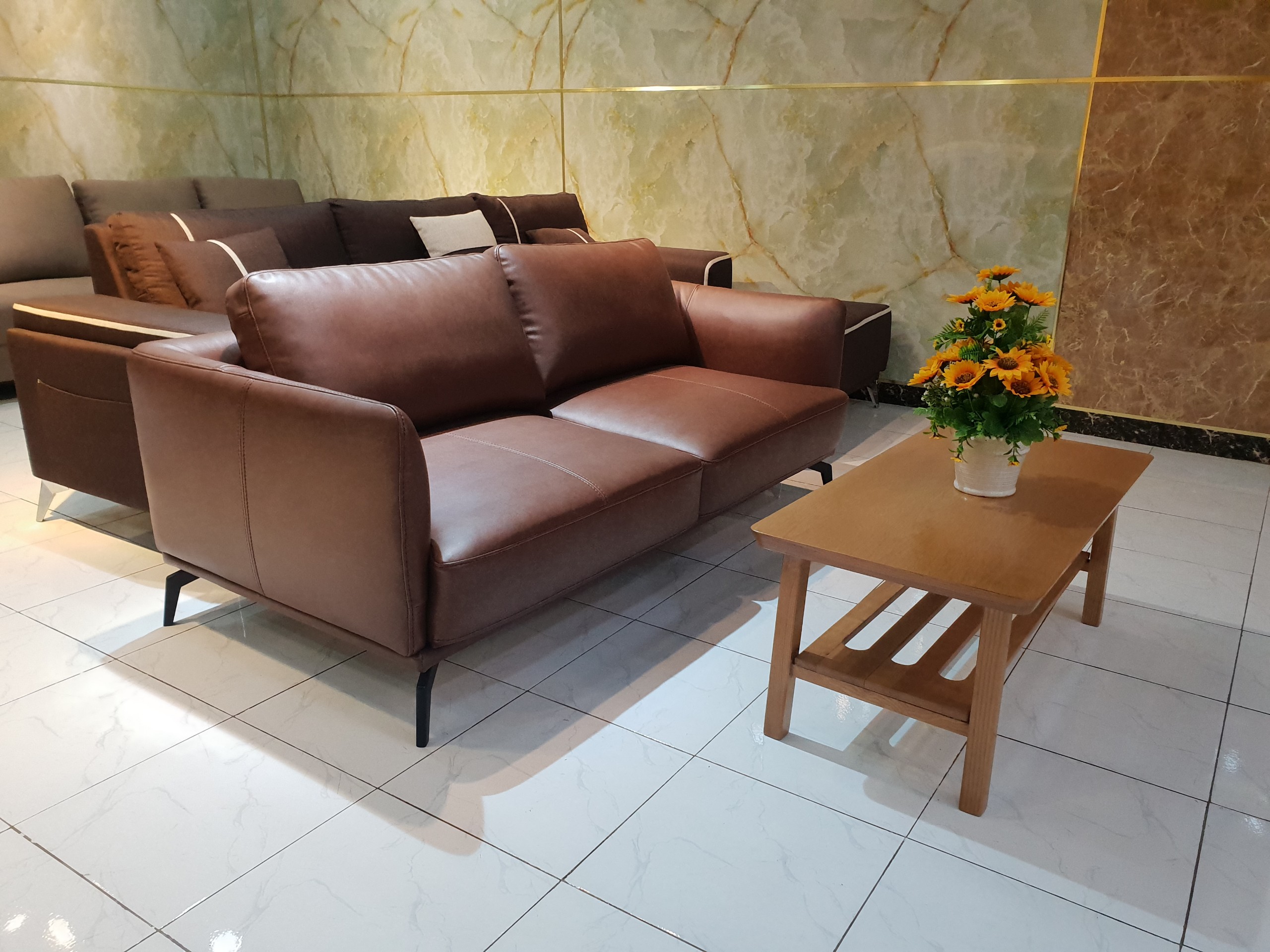 Bộ Sofa Mini Nhỏ Gọn _ Màu Nâu Mạnh Mẽ _ Hiện Đại và Sang Trọng _ Size 1800