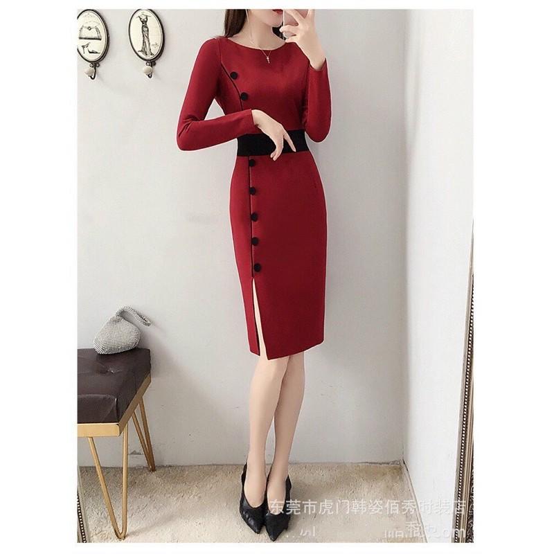 ĐẦM ÔM ĐỎ TAY DÀI NÚT BỌC