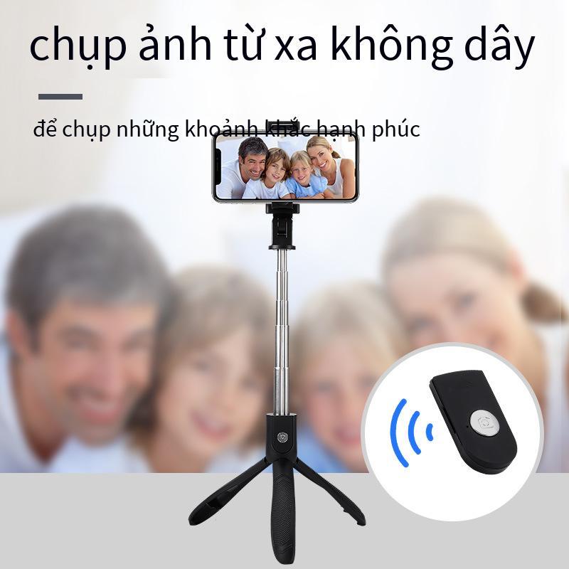 Khuyến mãi K06 Gậy chụp ảnh tự sướng Bluetooth điều khiển từ xa video chân máy di động mini kính thiên văn ngang và dọc điện thoại di động chân máy phát sóng trực tiếp