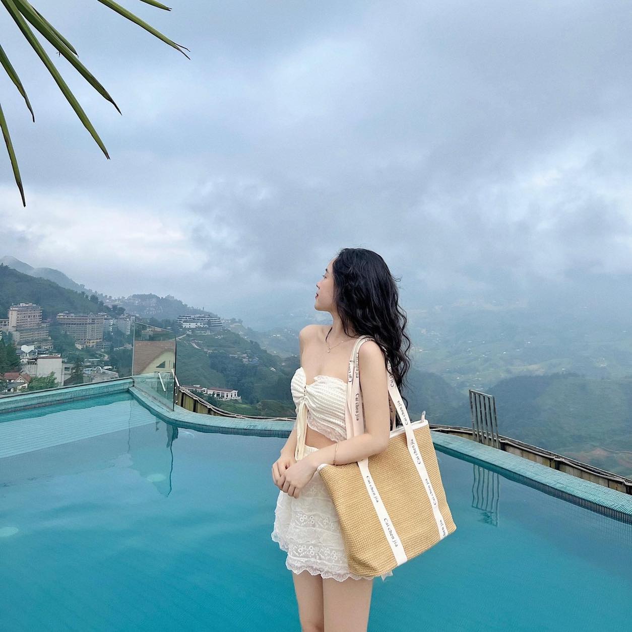 Túi cói siêu to, dây kéo cực tiện lợi