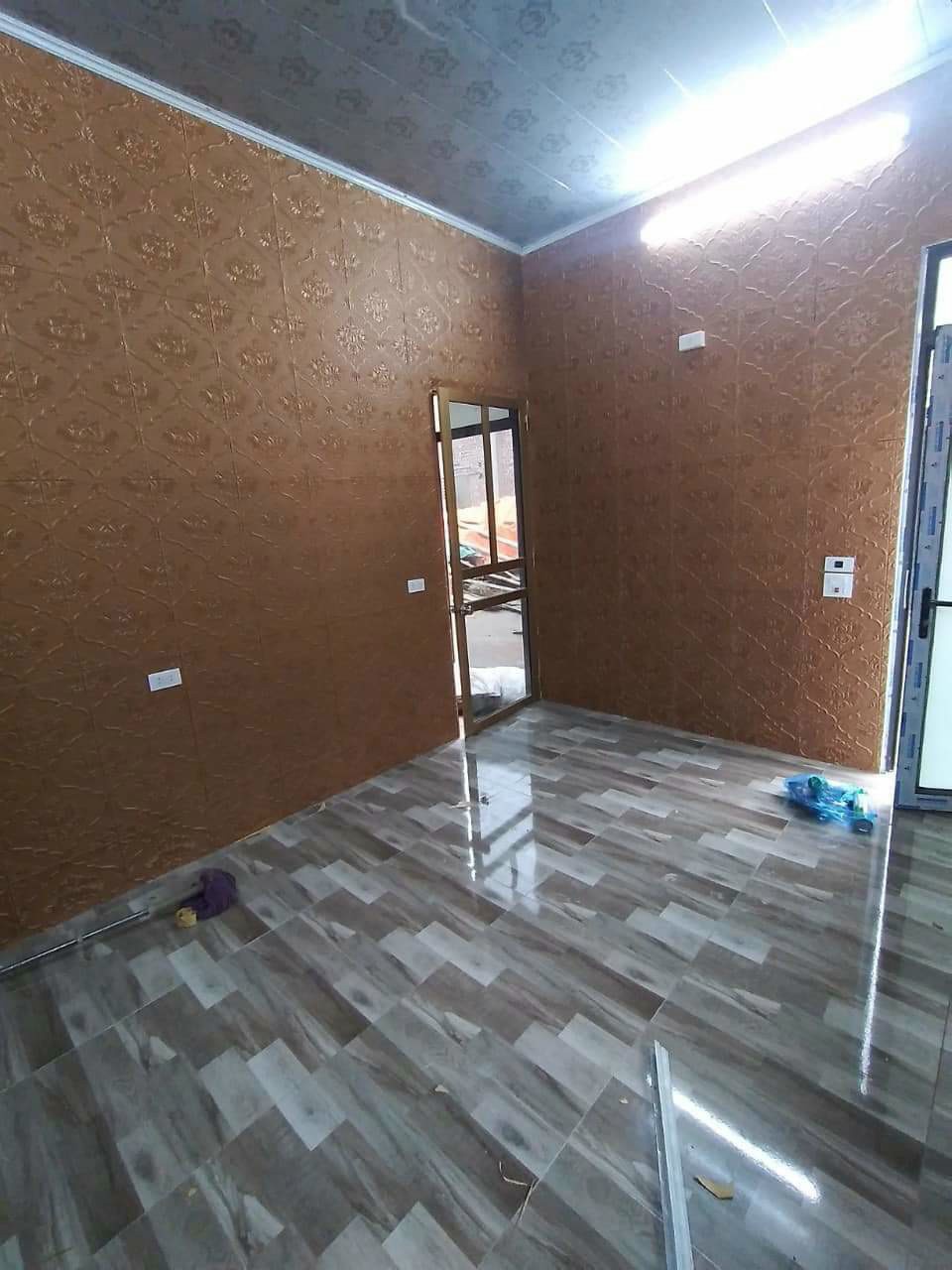 Bộ 10 Tấm Xốp Dán Tường Cổ Điển Hoa Sen 3D Màu Nâu Đồng 70x70cm Siêu Đẹp, Sang Trọng