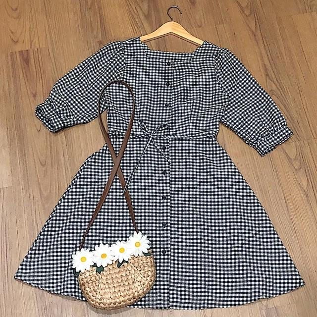 Đầm Suông Ngắn Caro Tay Lỡ