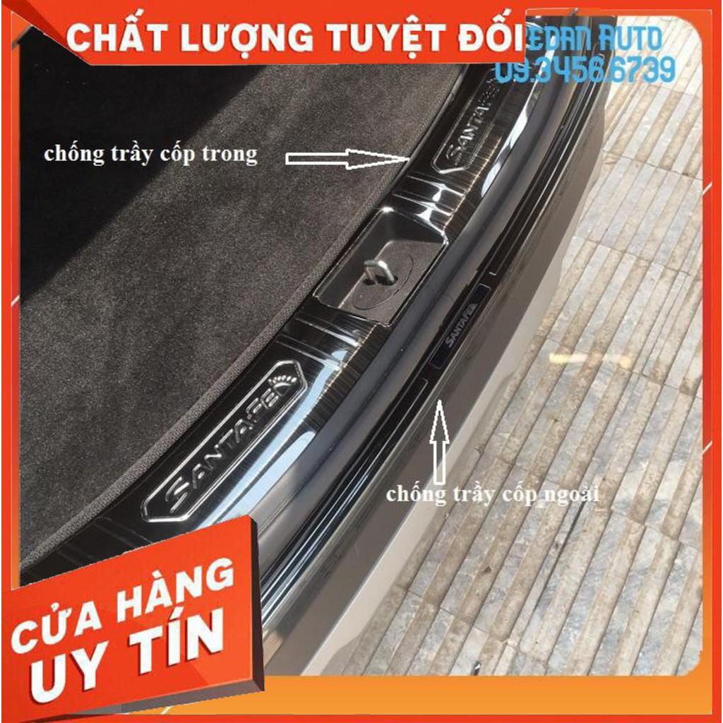 ỐP CHỐNG TRẦY CỐP TRONG TITAN THEO XE HYUNDAI SANTAFE 2019