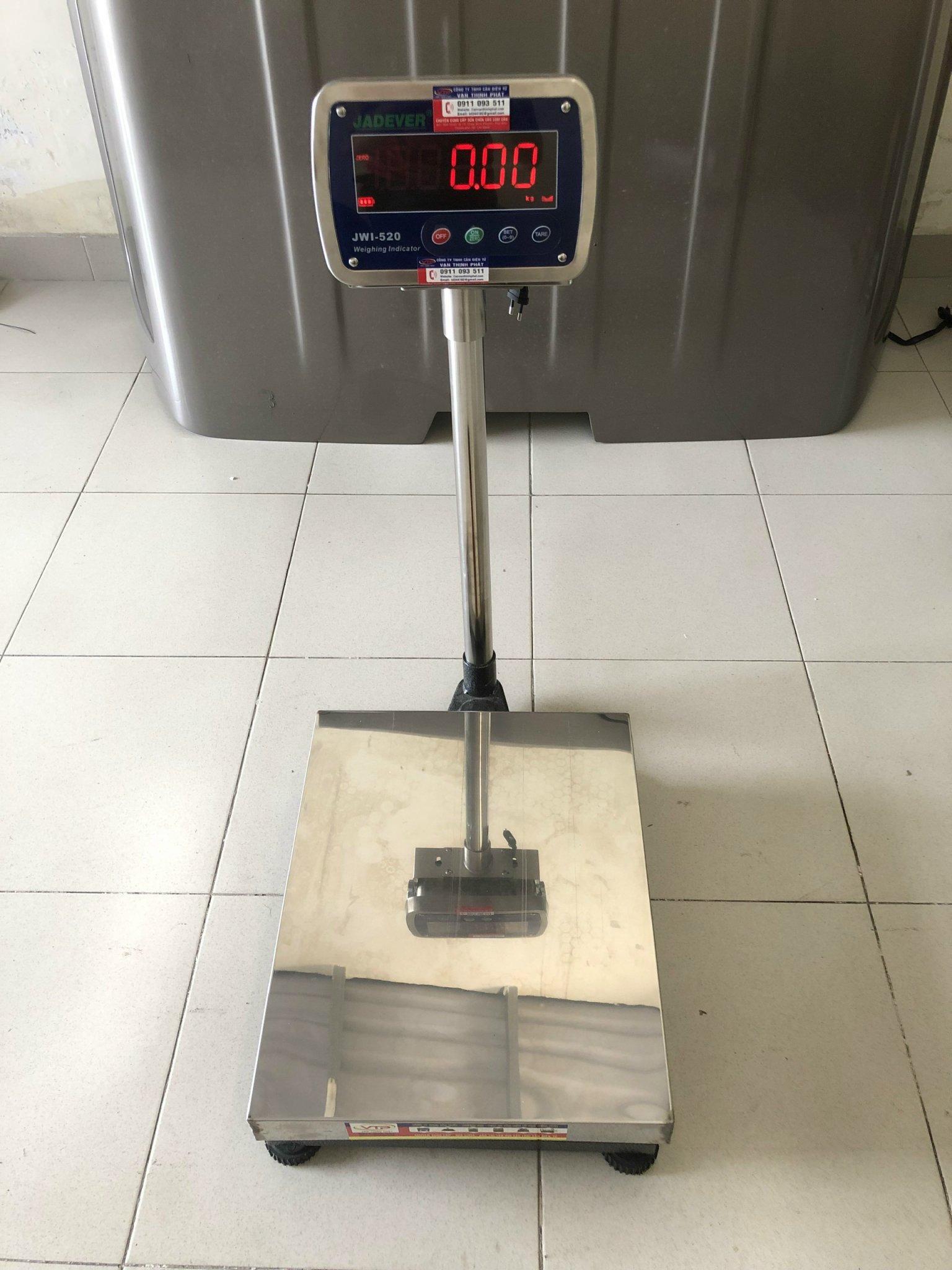 Cân Bàn Điện Tử JWI-520 120 kg