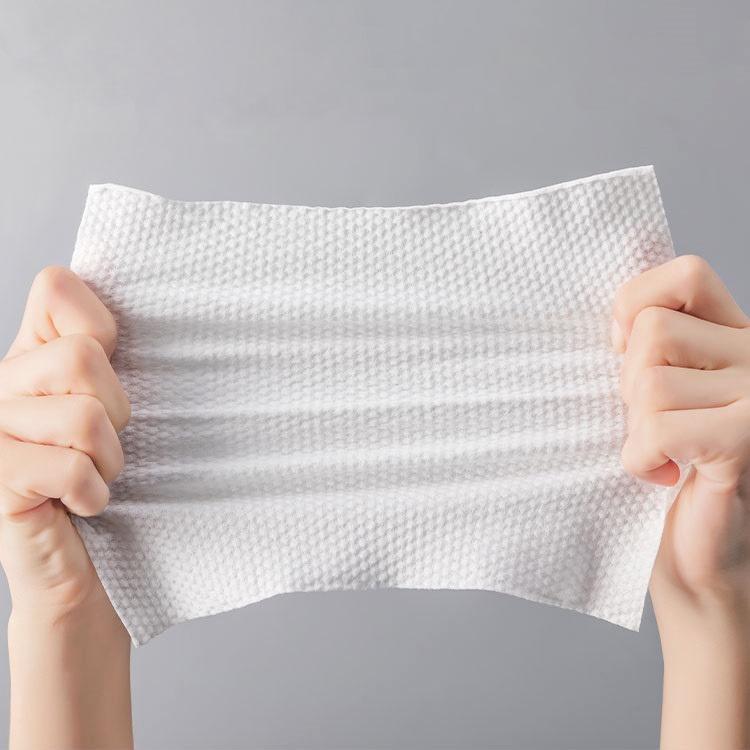 Khăn lau mặt dùng 1 lần 100% bông tự nhiên - Cuộn 40 khăn giấy lau mặt tẩy trang đa năng Animerry (CKA40)
