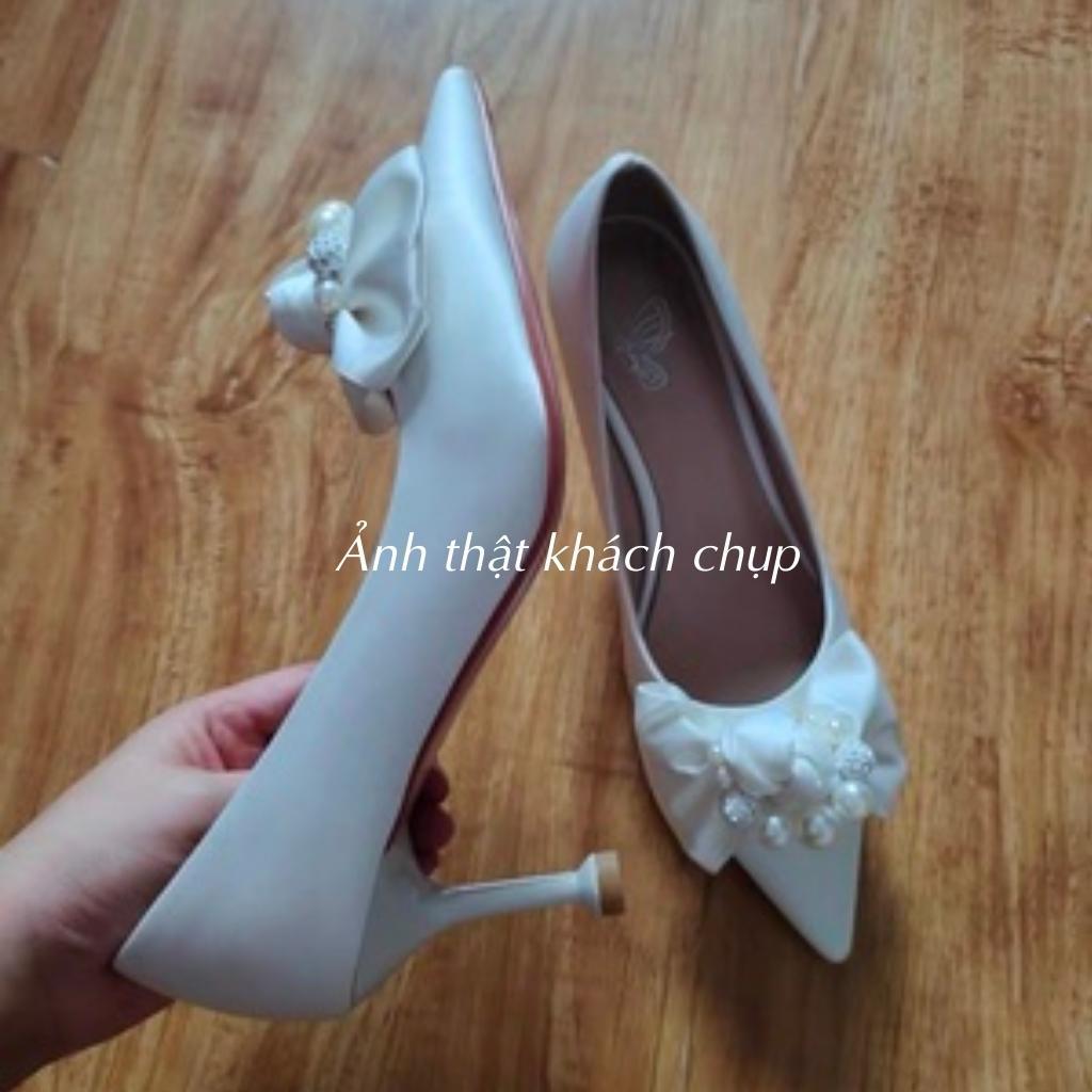Giày cao gót, giày cưới cô dâu chất liệu lụa satin đính nơ ngọc màu trắng - GCCD022