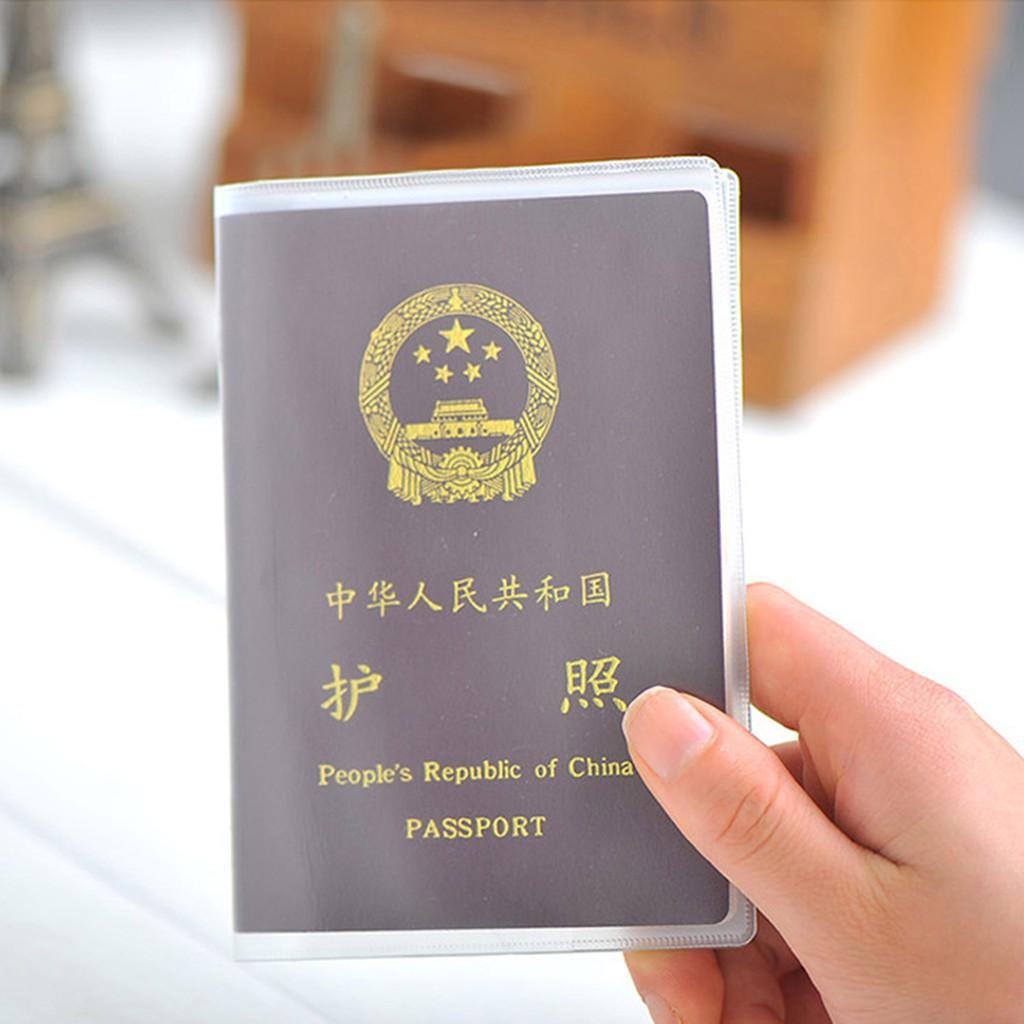 Vỏ Bọc Hộ Chiếu (Passport) Trong Suốt Có Khe Kẹp Vé Thẻ ATM Bền Bỉ Tiện Dụng