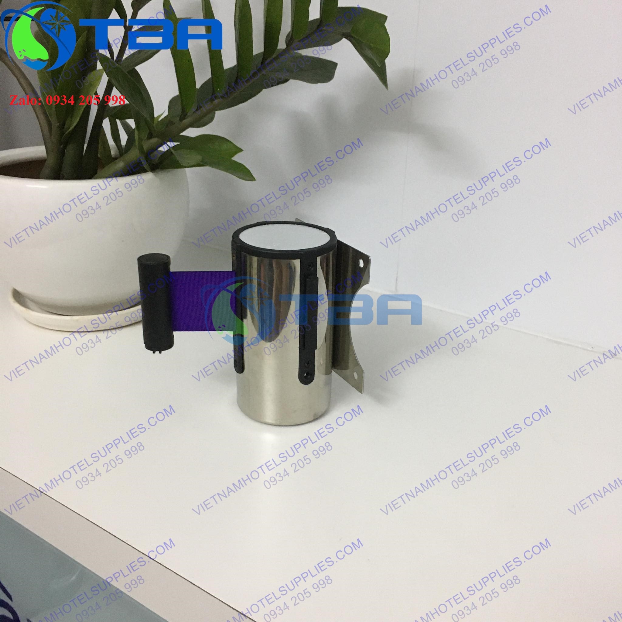 Trụ chắn gắn tường 5m inox dây căng màu tím chất lượng cao
