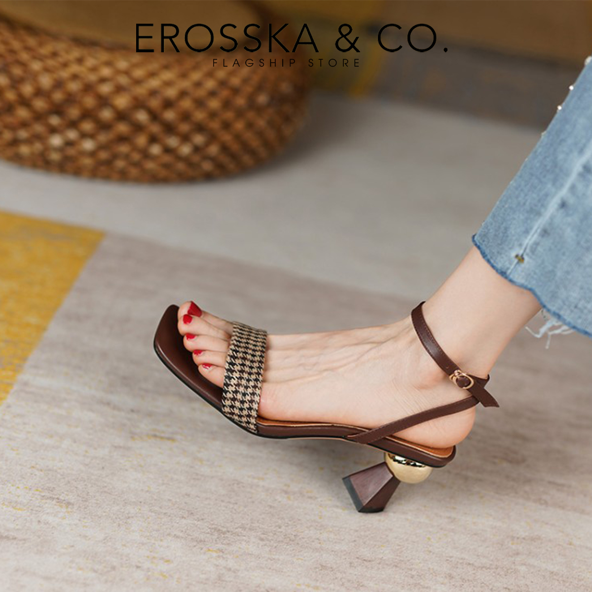 Erosska - Sandal cao gót mũi hở đế vuông phối dây quai mảnh cao 7cm - EB055