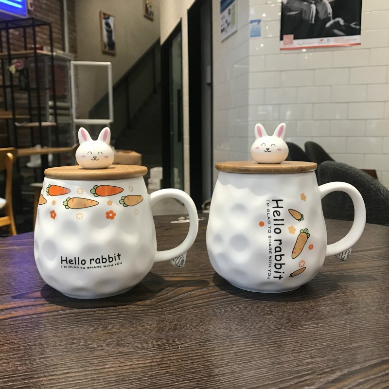 Ly gốm sứ Thỏ xinh kèm nắp gỗ và muỗng sứ siêu Cute