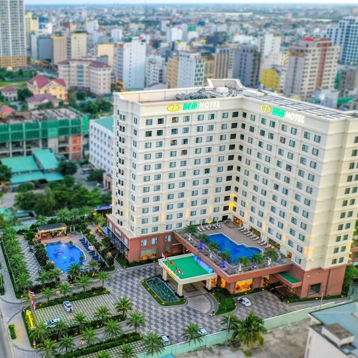 DLG Hotel 5* Đà Nẵng - Đối Diện Biển, Buffet Sáng, 02 Hồ Bơi Vô Cực, Vị Trí Thuận Tiện