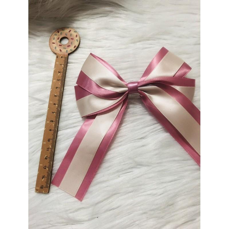 Kẹp tóc nơ. KT 12 x 15cm. Có 2 kiểu