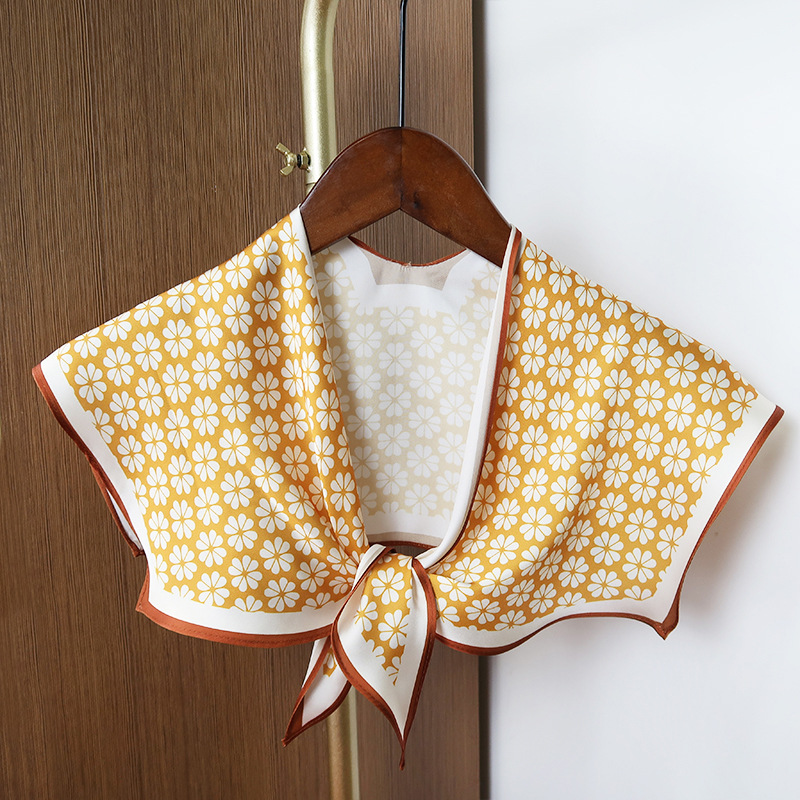 Khăn lụa họa tiết hoa phong cách Nhật kiểu vai áo AKL102