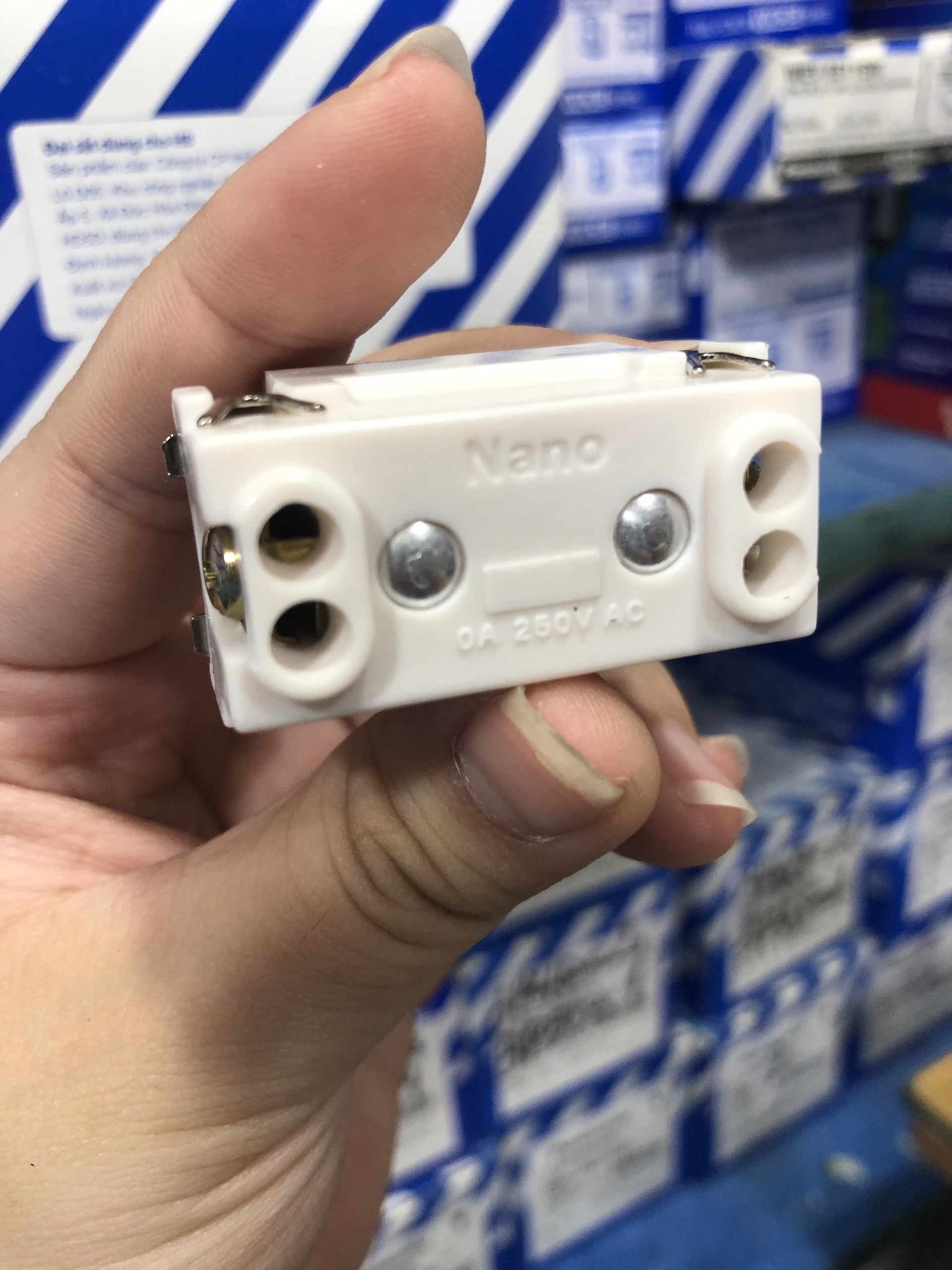 Cầu chì Nano FF102W dùng cho mặt thiết bị Panasonic  - Hàng chính hãng