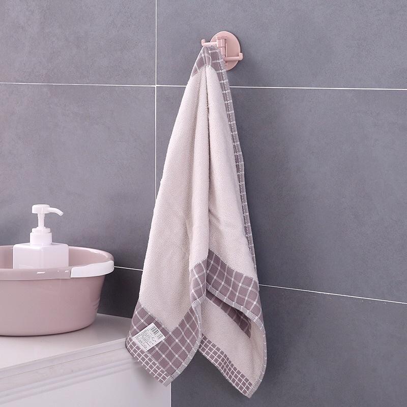 Móc dán tường 3 nhánh treo đồ đa năng - Móc tròn 3 chân dán tường treo chìa khoá, đồ dùng nhà bếp, nhà tắm tiện lợi