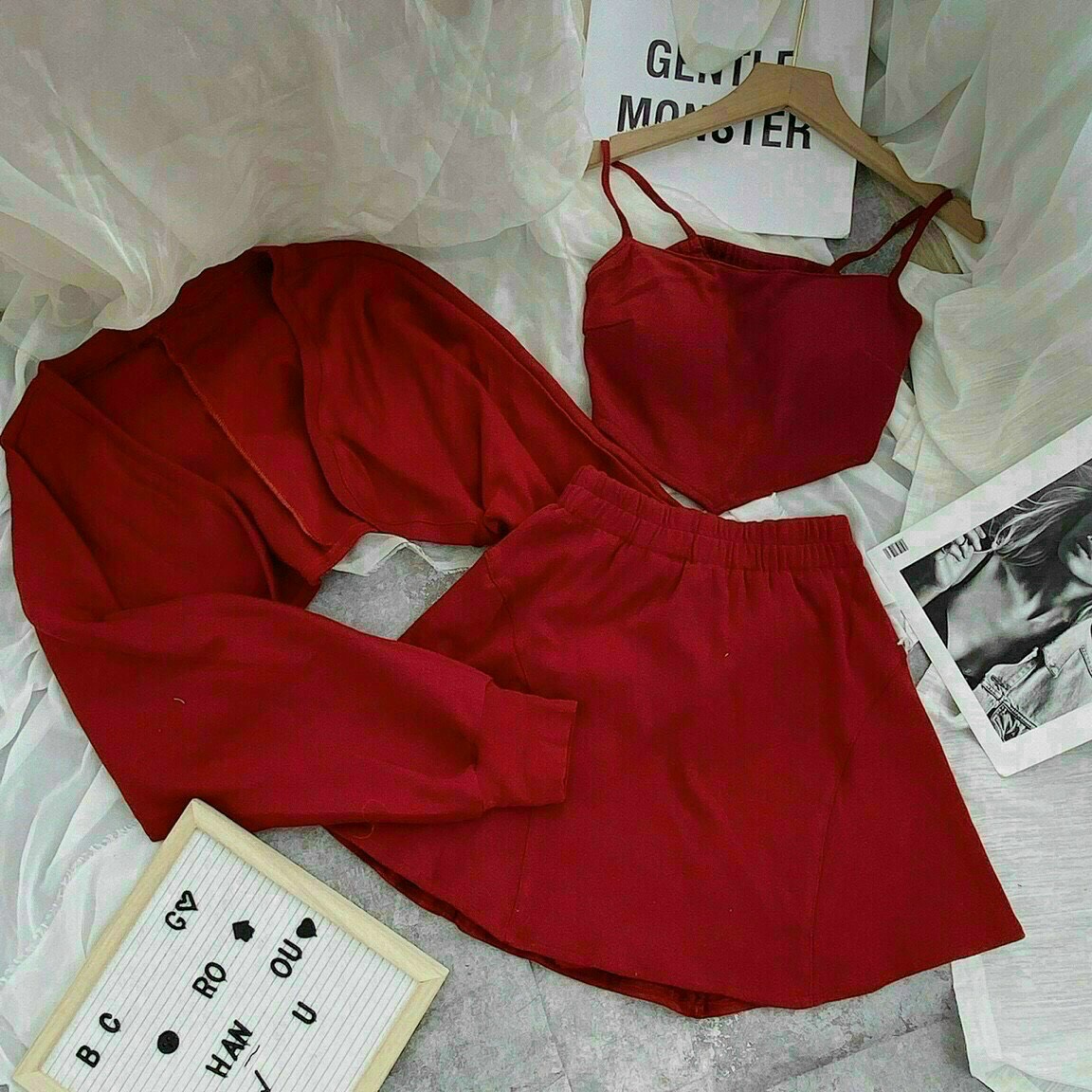 SÉT 3 MÓN QUÁ ĐẸP MÀU Y HÌNH