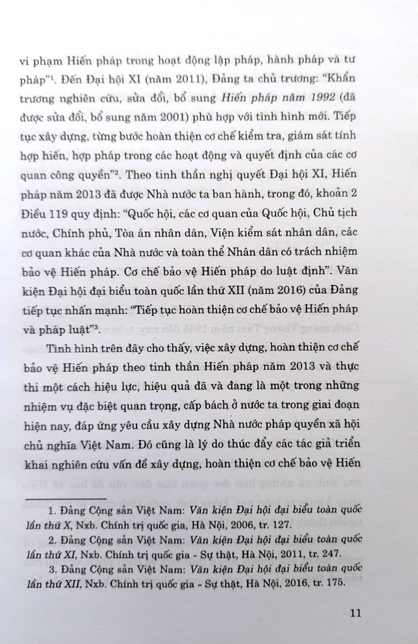 Xây dựng và hoàn thiện cơ chế bảo vệ Hiến pháp ở Việt Nam hiện nay - Lý luận và thực tiễn