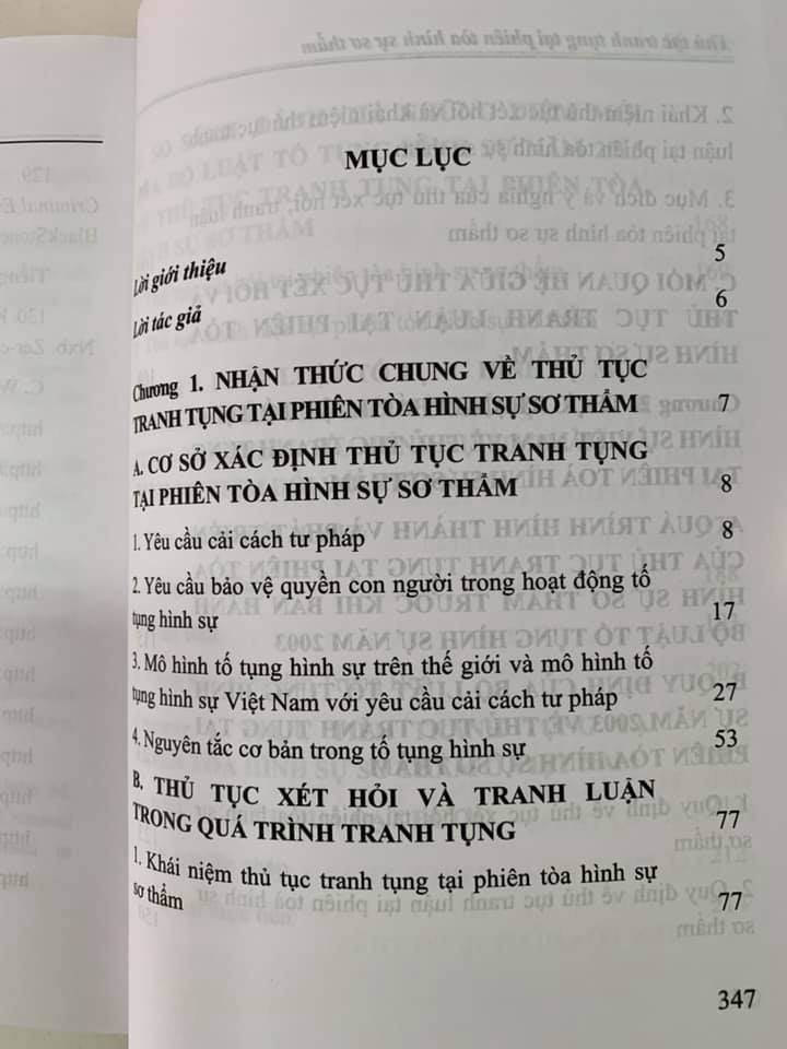 Thủ tục tranh tụng tại phiên toà hình sự sơ thẩm (tái bản lần thứ nhất)