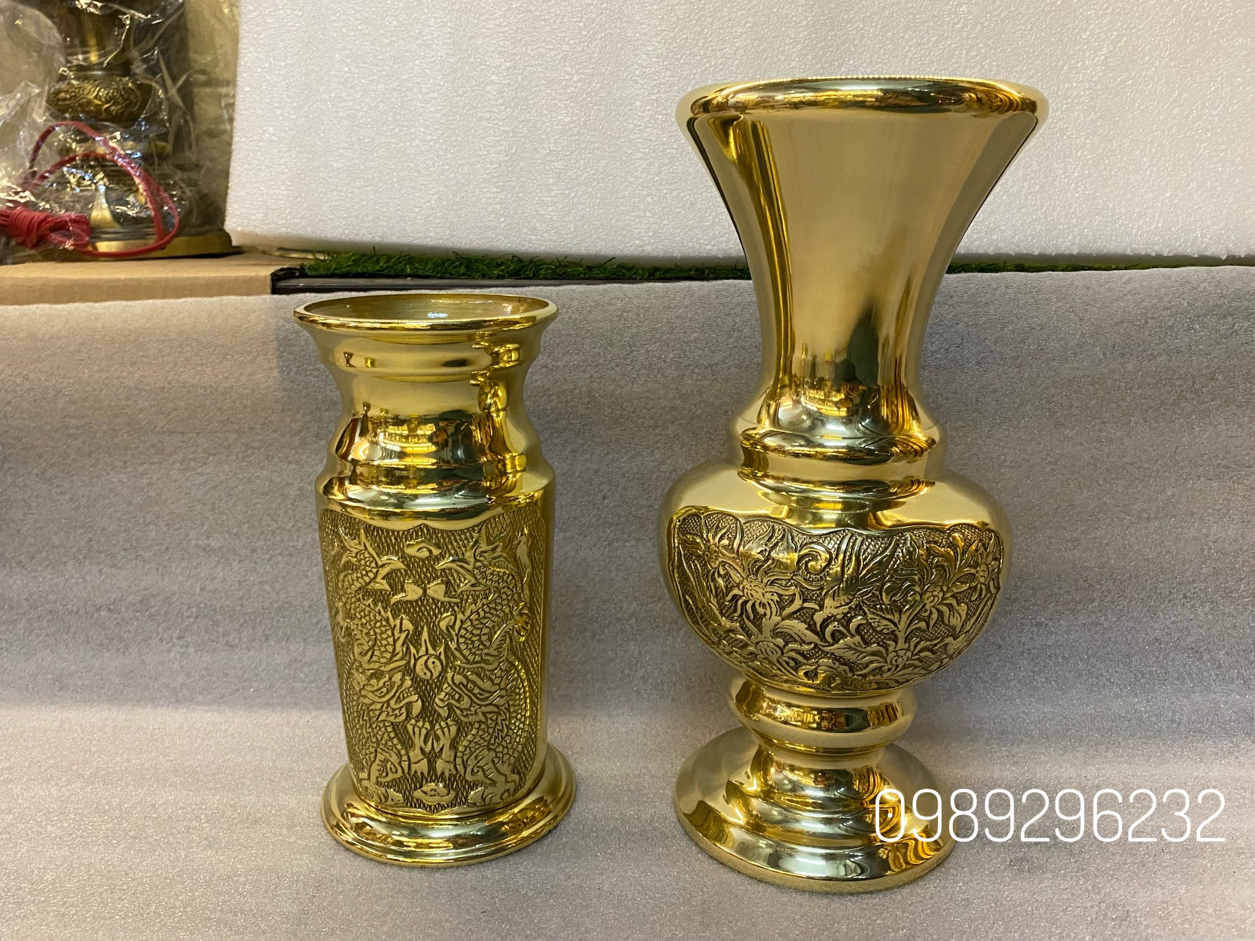 Lọ Hoa 30cm , ống cắm nhang 20cm bằng đồng - Cặp ống hương + lọ hoa